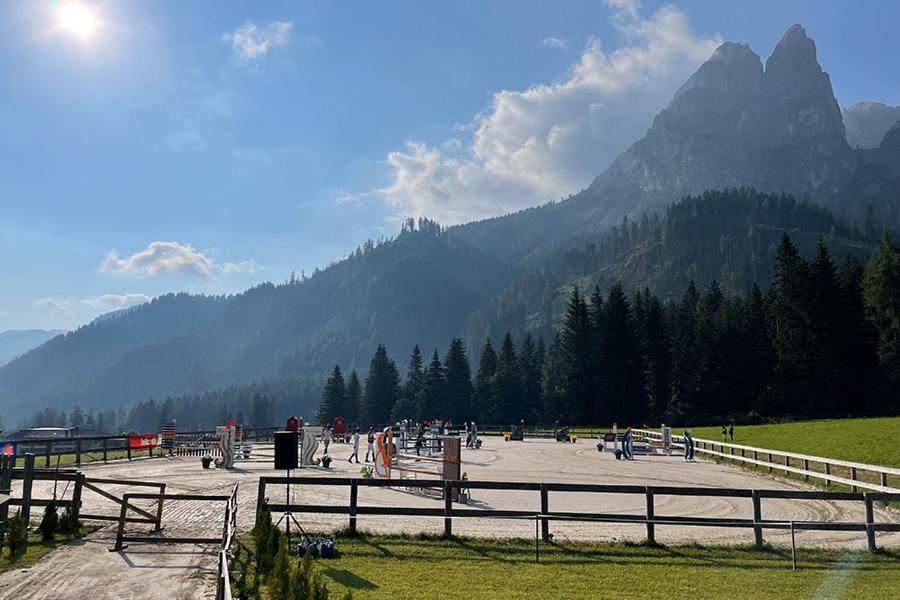 Residence Schneiderhof San Candido Eksteriør billede